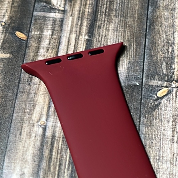 5for$10 Red Textured Silicone 42mm/44mm/45mm/49mm Apple Watchband Accessories - Picture 3 of 4